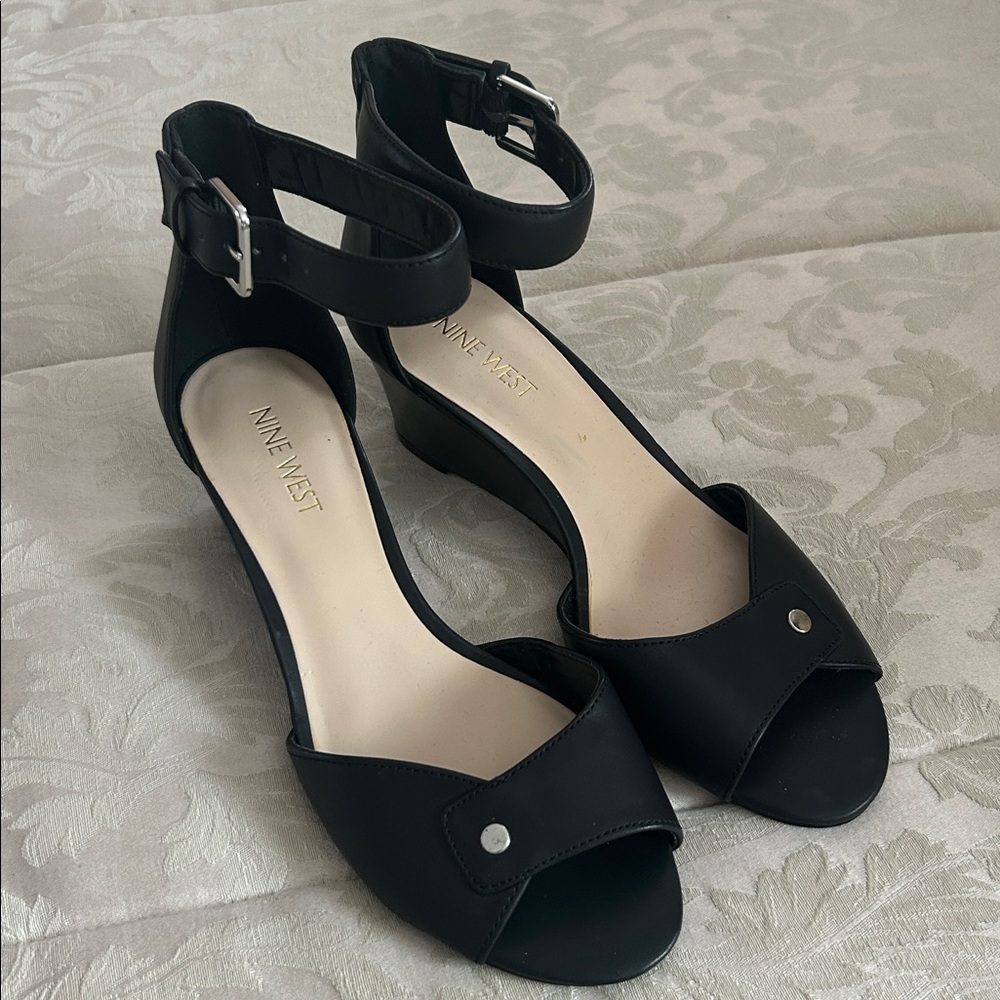 Nine West Wedge Sandals - Picture 3 of 9